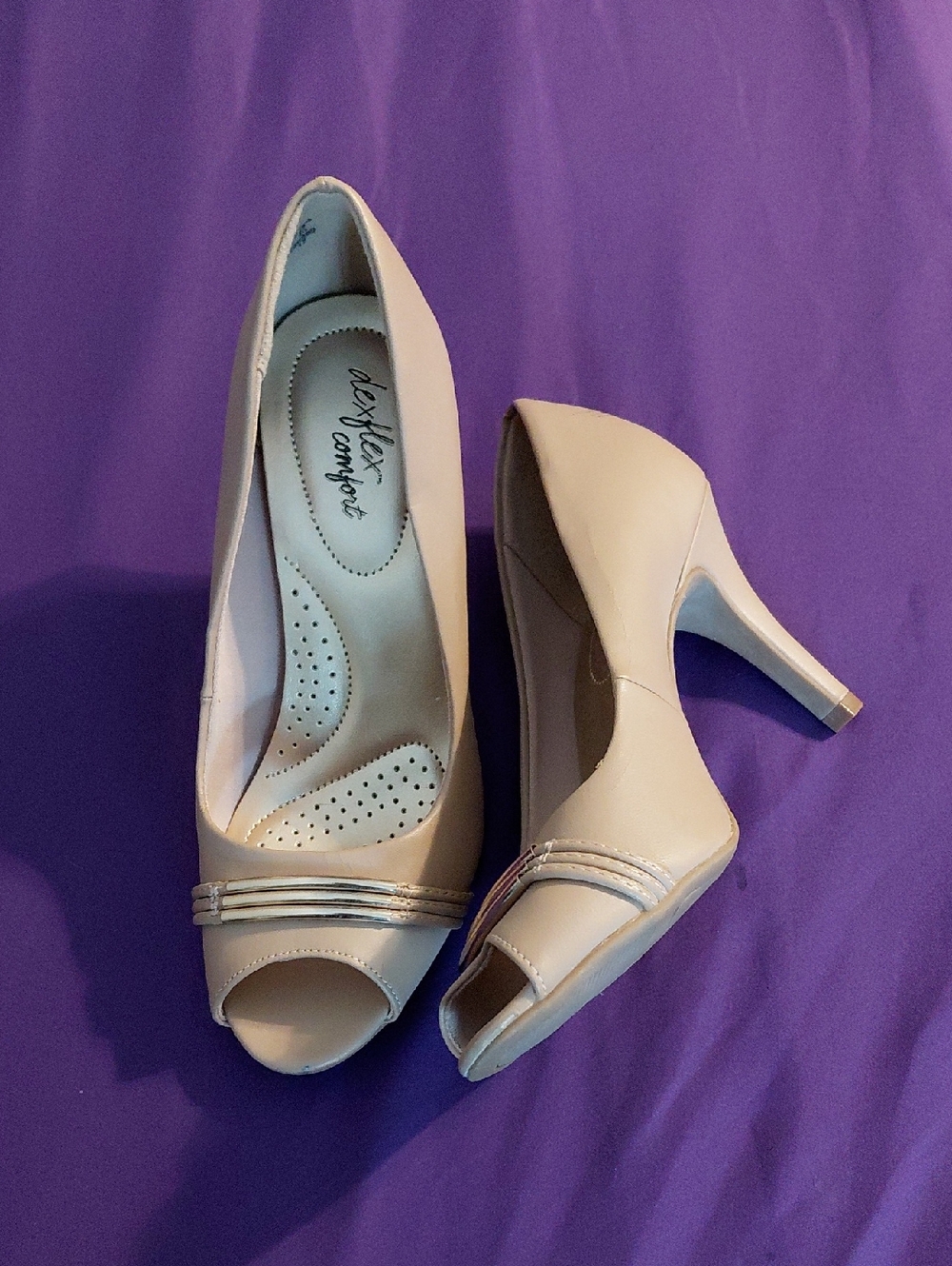 dexflex comfort Nude Peep-Toe Heels with Gold Accent